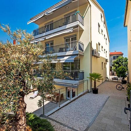 Apartments Anamar Rovinj Exterior foto